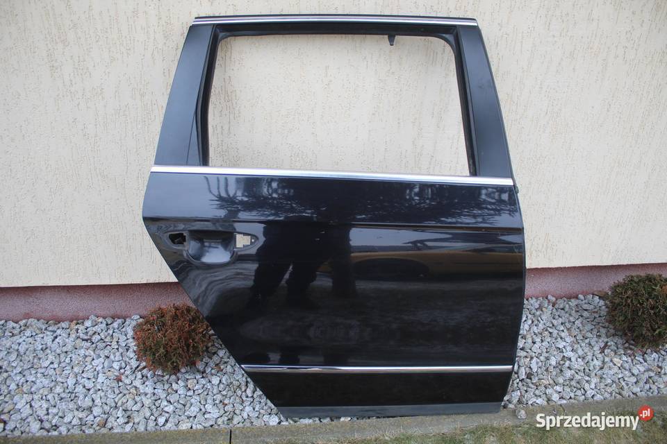 DRZWI PRAWY TYŁ LC9X VW PASSAT B6 KOMBI osobowe wielkopolskie
