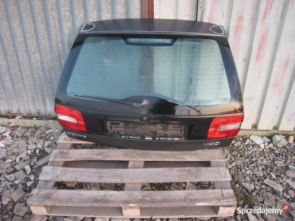 Blenda tylna klapy LISTWA Volvo v40 lift 0004 Kraków