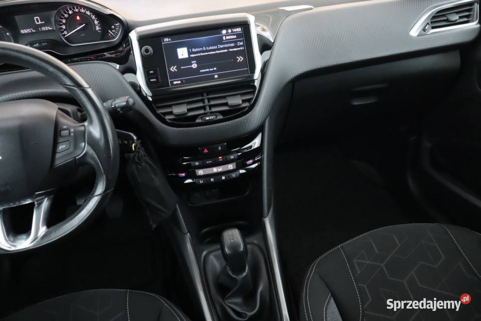 Peugeot 2008 12 PureTech poduszka powietrzna Zabrze