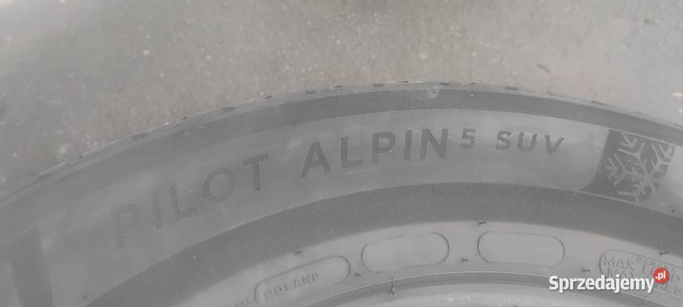 Opony Michelin pilot Alpine 5 SUV 23565r17 Michelin