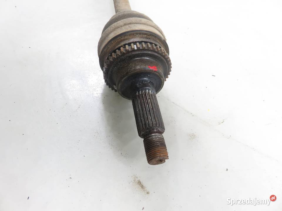 PÓŁOŚ LEWA TYLNA SUZUKI SWIFT MK6 13 4x4