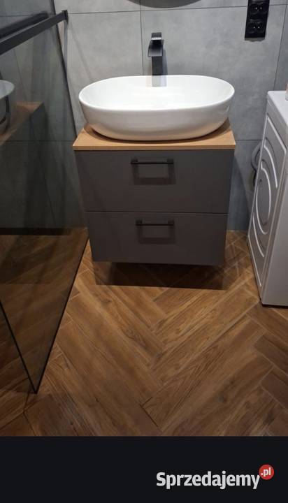 Sprzedam mieszkanie 43m2 Ursus Giserska 7 winda Warszawa sprzedam