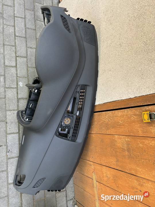 AUDI A5 KONSOLA DESKA ROZDZIELCZA KOKPIT PULPIT Tomaszów Mazowiecki sprzedam