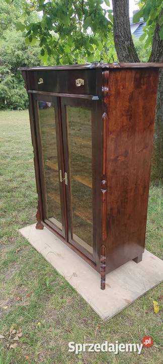 Bieliźniarka Ludwik antyk