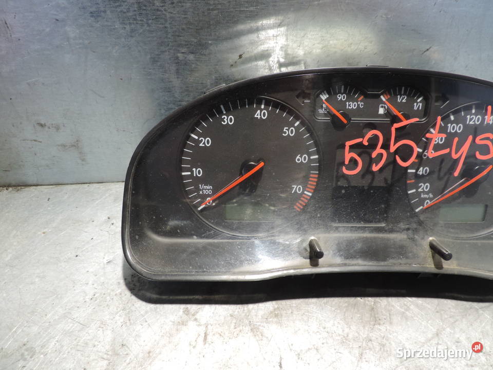 LICZNIK ZEGARY VW PASSAT B5 16 8V 3B0920820 Rok produkcji 1999 Liczniki i zegary Nowy Sącz