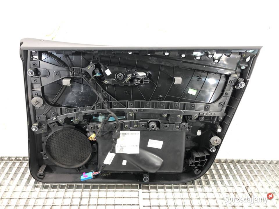 BOCZEK DRZWI LEWY PRZÓD SEAT LEON III Hatchback