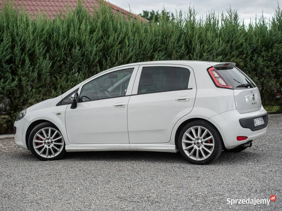 Fiat Punto II FL 2003 Rok produkcji 2010 sprzedam