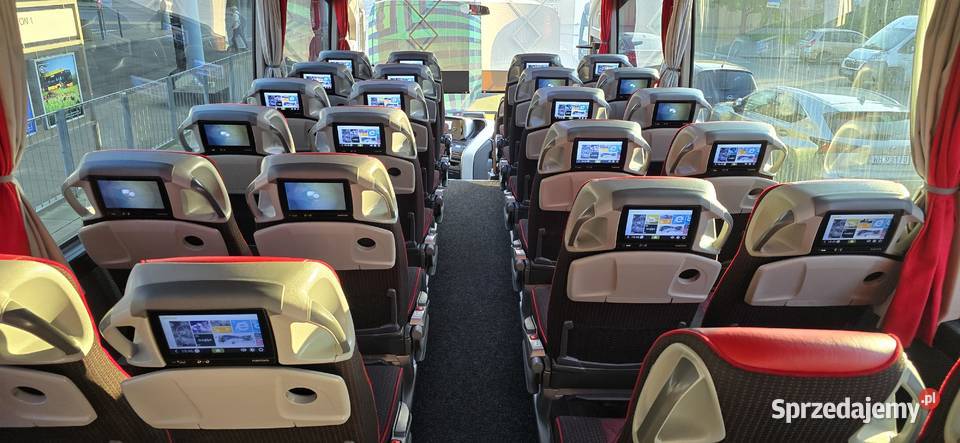 Wynajem vanów busów i autokarów kraju i