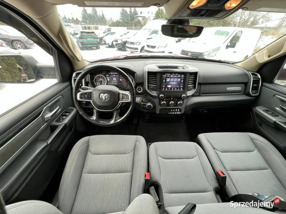 Dodge RAM 57 Hemi 6 osobowy Kamera 4x4 Big Horn czujnik deszczu Baranowo