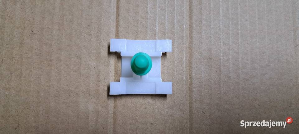 Spinka mocowanie listwy 1H0853585B VW Golf III pomorskie Luzino