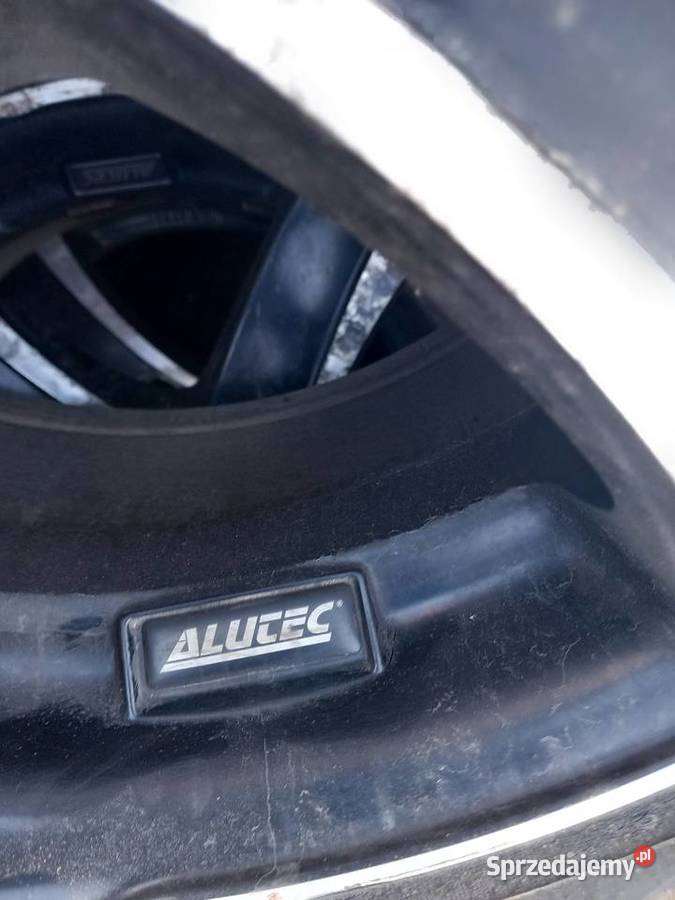 Sprzedam felgi z oponami Audi a4 b7 Czerńczyce