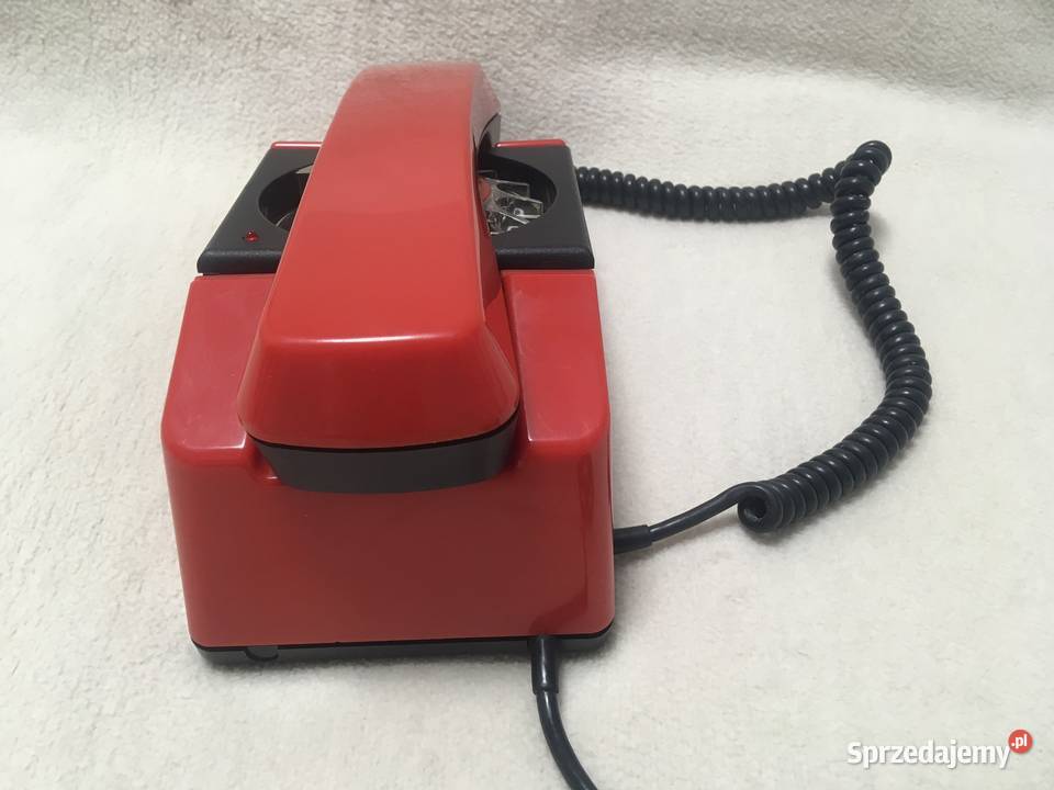 PRL stary telefon Bratek czerwony zachodniopomorskie Kołobrzeg