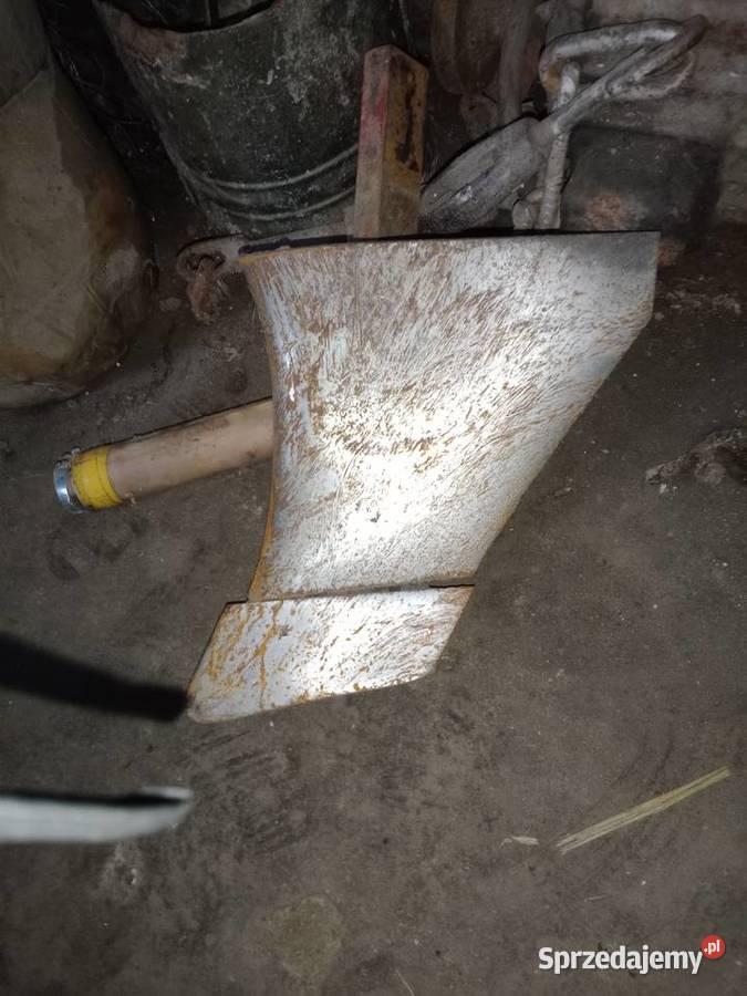 Pług obrotowy Naud Kamionki Małe