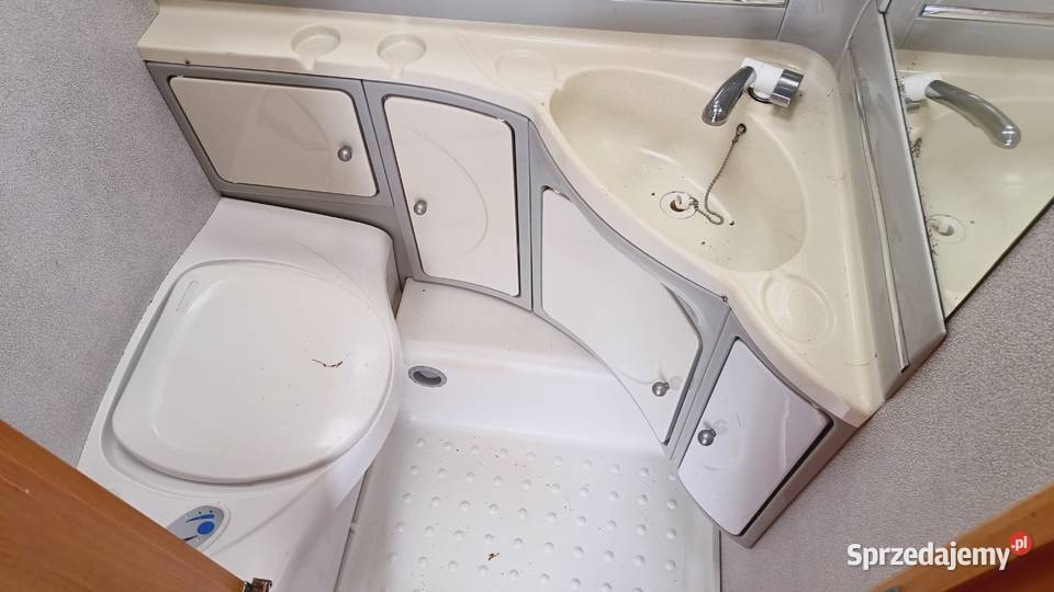 Przyczepa kempingowa campingowa 2007 łóżka TEC Międzybrodzie Bialskie sprzedam