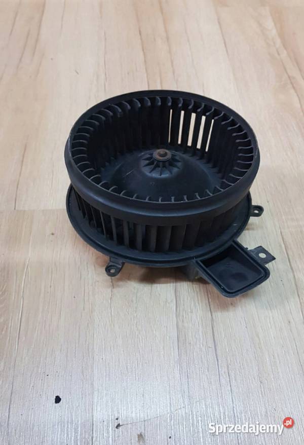 Wentylator dmuchawa nawiewu Maserati Ghibli 30 D Mielec sprzedam