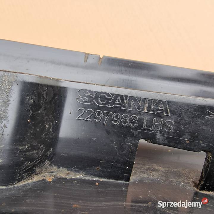 SCANIA R S LISTWA BŁOTNIKA NADKOLE LEWE 2297983 ciężarowe