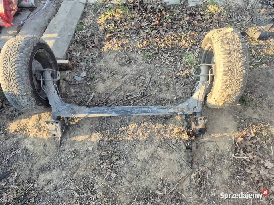 Os z kolami Łukawiec