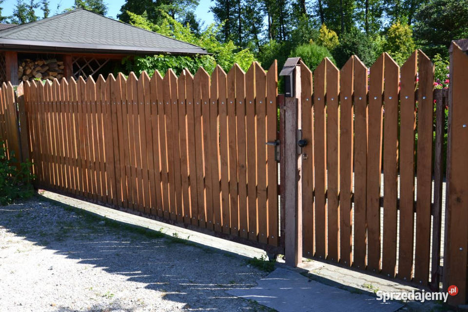 SZTACHETY DREWNIANE sosna modrzew ogrodzenie drewno warmińsko-mazurskie