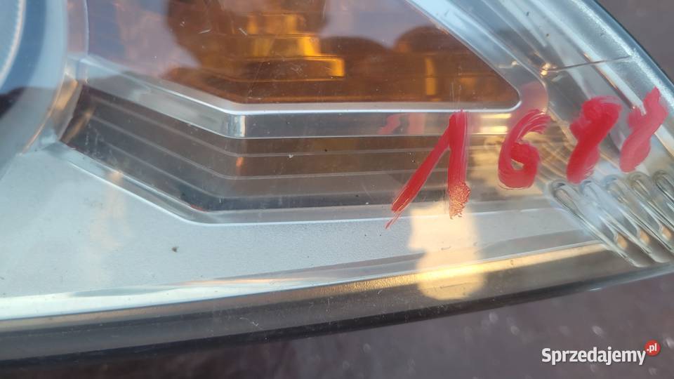 FORD FOCUS MK2 LIFT EU REFLEKTOR PRAWY LAMPA osobowe Lampy przednie śląskie Ruda Śląska