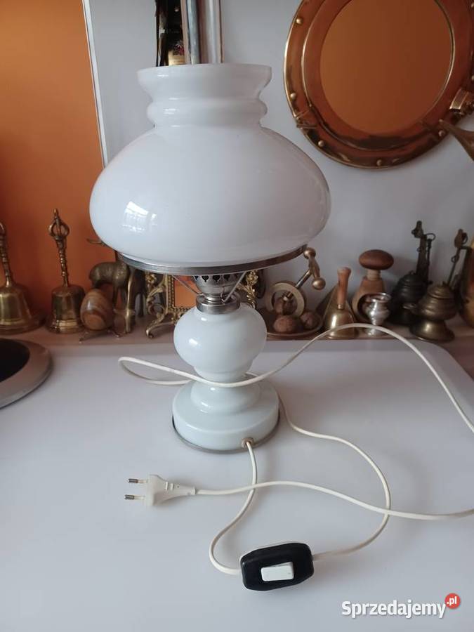 Piękna lampa stołowa z czasów PRL wielkopolskie