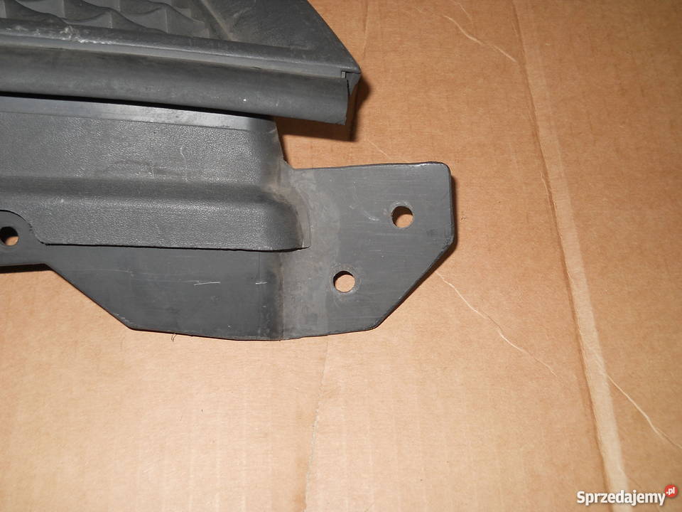 FORD FOCUS MK2 ATRAPA GRILL