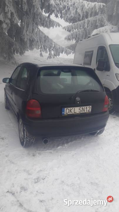 Opel Corsa B 16 16V następca GSi Rok produkcji 2000 Szczytna sprzedam