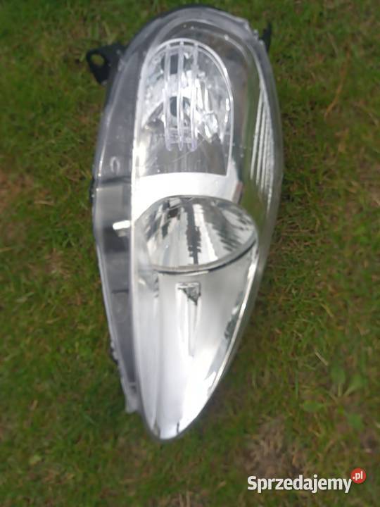 Reflektor lampa nowa