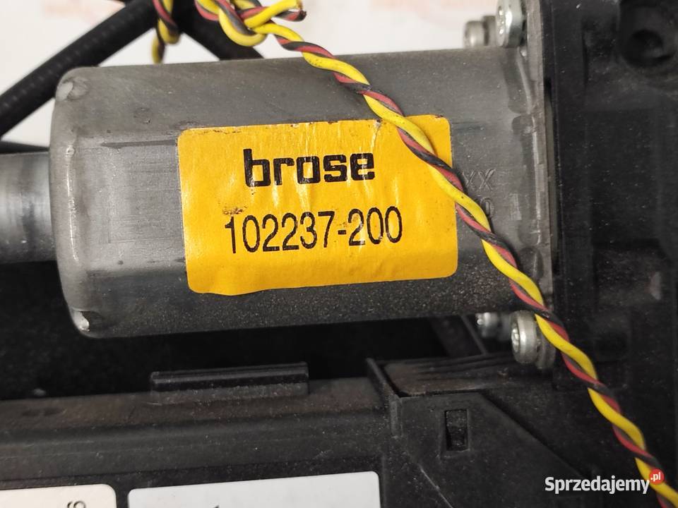 AUDI A4 B7 III 07r podnośnik szyby lewy przód osobowe Kielce