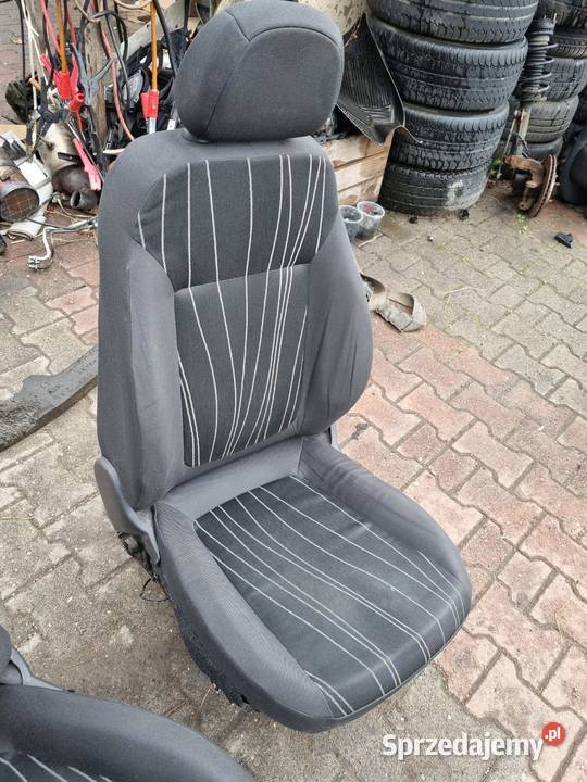 FOTEL LEWY PRZÓD OPEL CORSA D FOTEL LEWY PRZÓD wielkopolskie