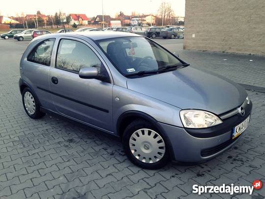 Opel Corsa C 10 2002 r Uszkodzony silnik centralny zamek Wadowice