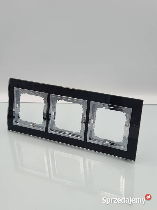 Ramka szklana potrójna Magic Timexelektro kolir wielkopolskie