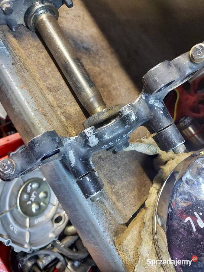 Yamaha XJ 550 półki półka xj550 mocowanie lagów