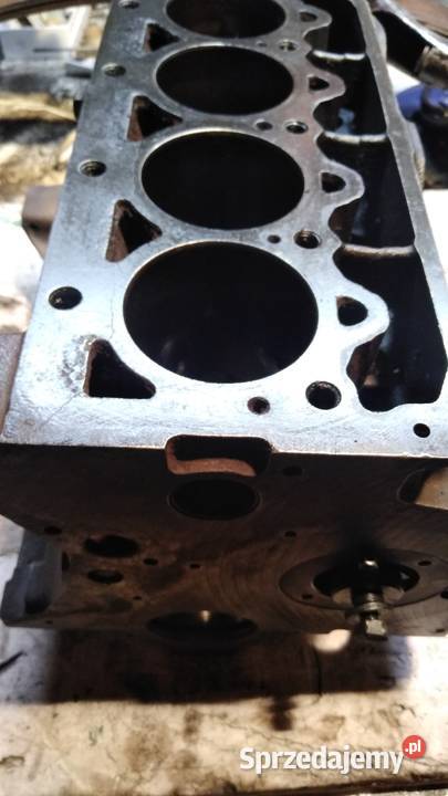 Fiat 125p blok silnika 1500 Silniki i osprzęt Stalowa Wola