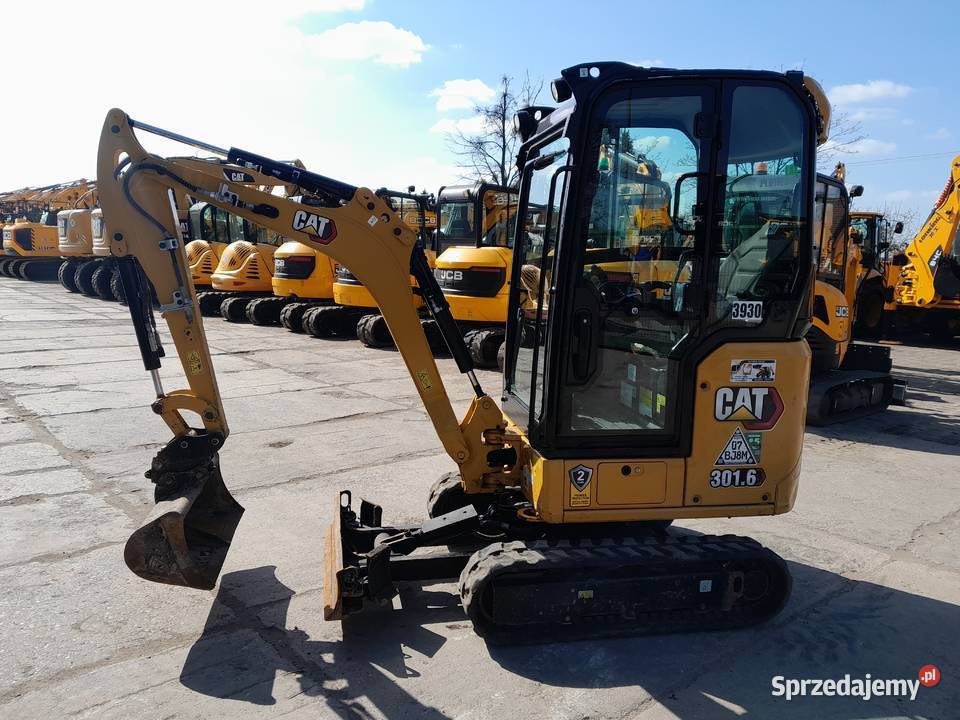 MINIKOPARKA 2 TONY CAT JCB TAKEUCHI YANMAR