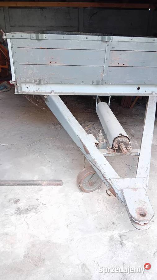 Rozrzutnik jednoosiowy nieuszkodzony Turek