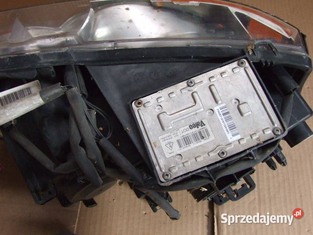 Lampa przód lewa Volvo XC90 Białystok