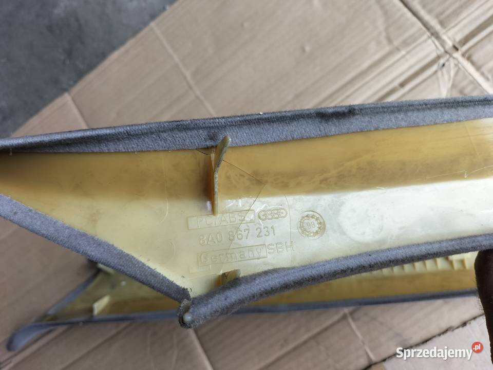 AUDI 80 B4 80B4 OSŁONA SŁUPKA SZYBY PRAWA LEWA Tapicerki samochodowe