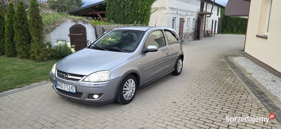 Opel Corsa C 12 benzyna klimatyzacja ksenon MP3 Płońsk