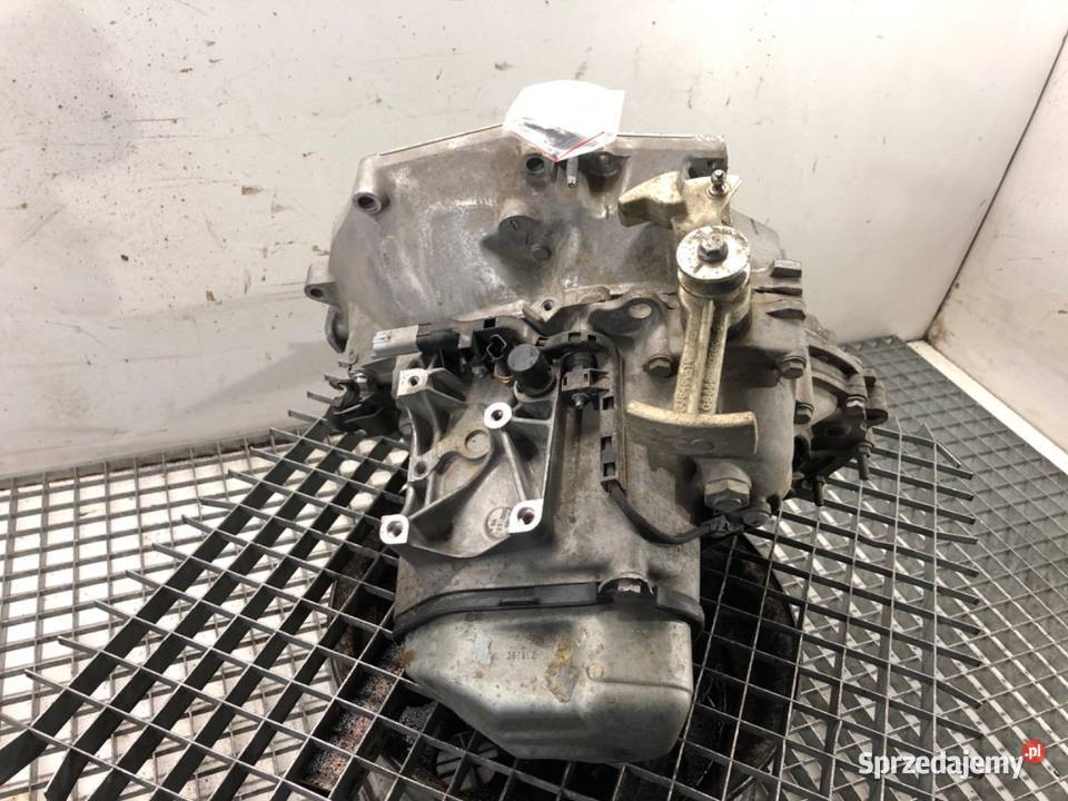 SKRZYNIA BIEGÓW OPEL CORSA F 20A707 12 75