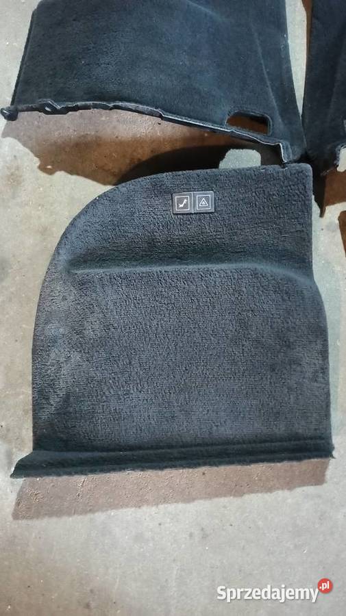 Boczki osłona bagażnika BMW E46 Kombi Tapicerka osobowe podkarpackie Dębica