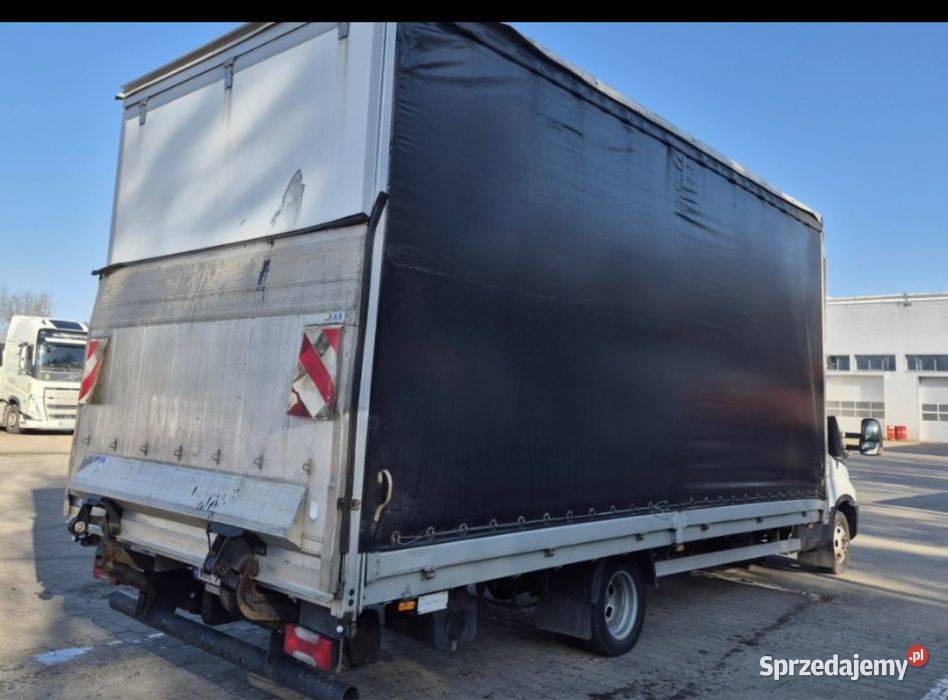 Iveco Daily winda 50c18 35t 6m 15 palet winda Iveco Sobiesiernie