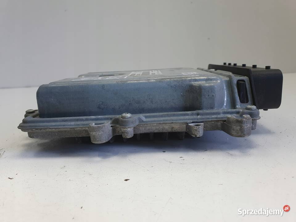 Volvo XC60 24 D5 STEROWNIK SILNIKA 0281018414