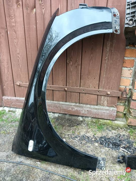 Maska a4 b6 s4 małysza LY9B czarna Poniec