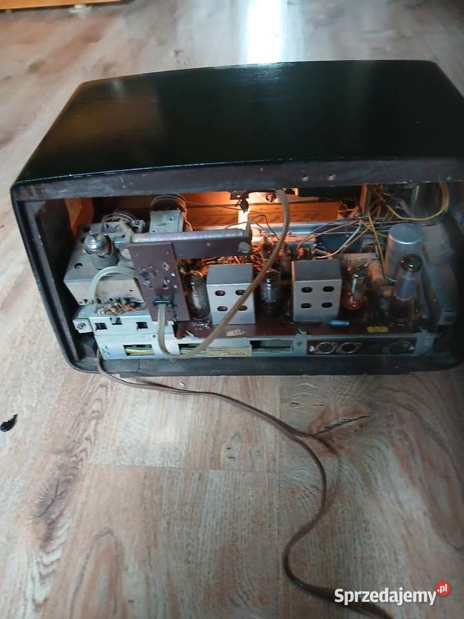 Radio lampowe firmy Normende sprzedam