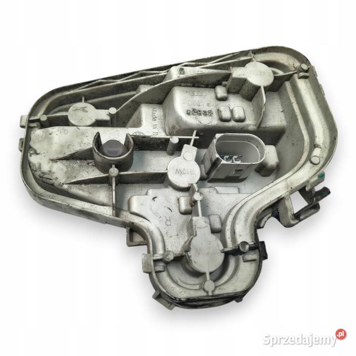 WKŁAD TYLNEJ LAMPY PRAWY Audi A3 8P 3D 0308 osobowe Lampy tylne Chełm sprzedam