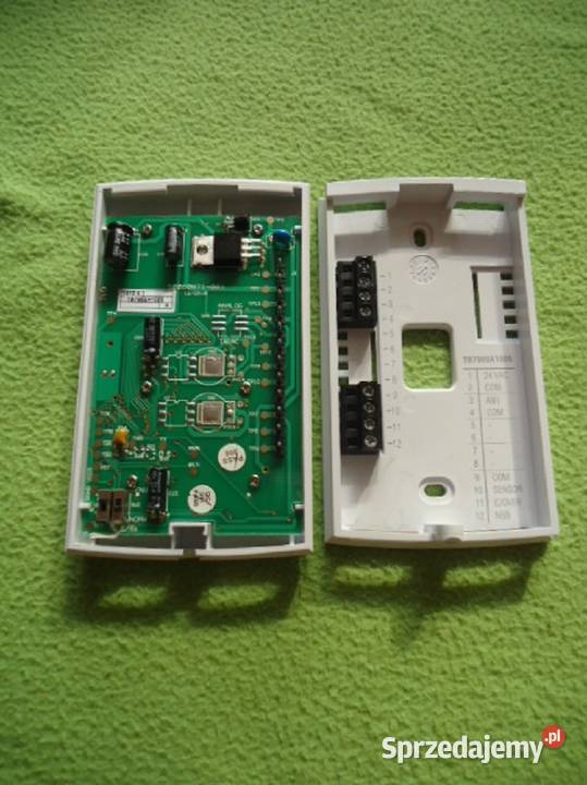 Sterownik HONEYWELL TB6980/TB7980 do ogrzewania Jaworzno Sprzedajemy.pl
