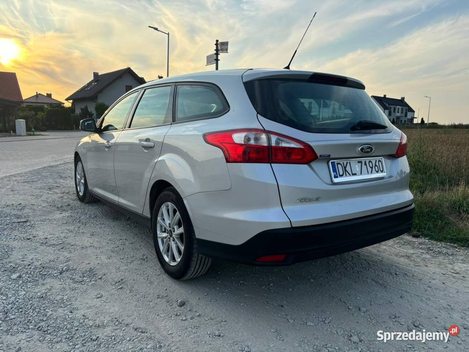 Ford Focus MK3 Kombi 2012 16 TDCI 115 Salon elektryczne lusterka