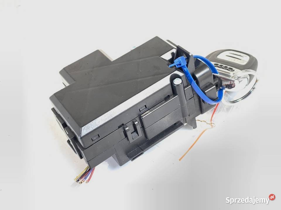 STACYJKA AUDI A4 B8 8K0909181D 20 190 0715 Stacyjki i kluczyki