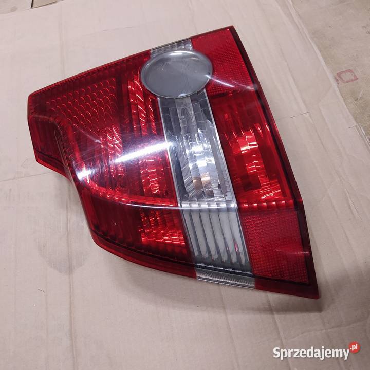 Lampa lewa tył Volvo S40 lift sedan Sokołów Podlaski