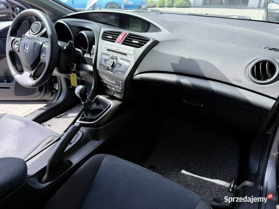 Honda Civic 18 V TEC Zadbana Serwisowana z serwisowany w ASO sprzedam